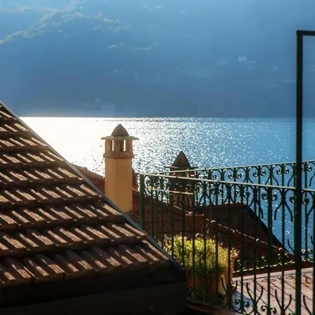 La Vista Del Carate Urio